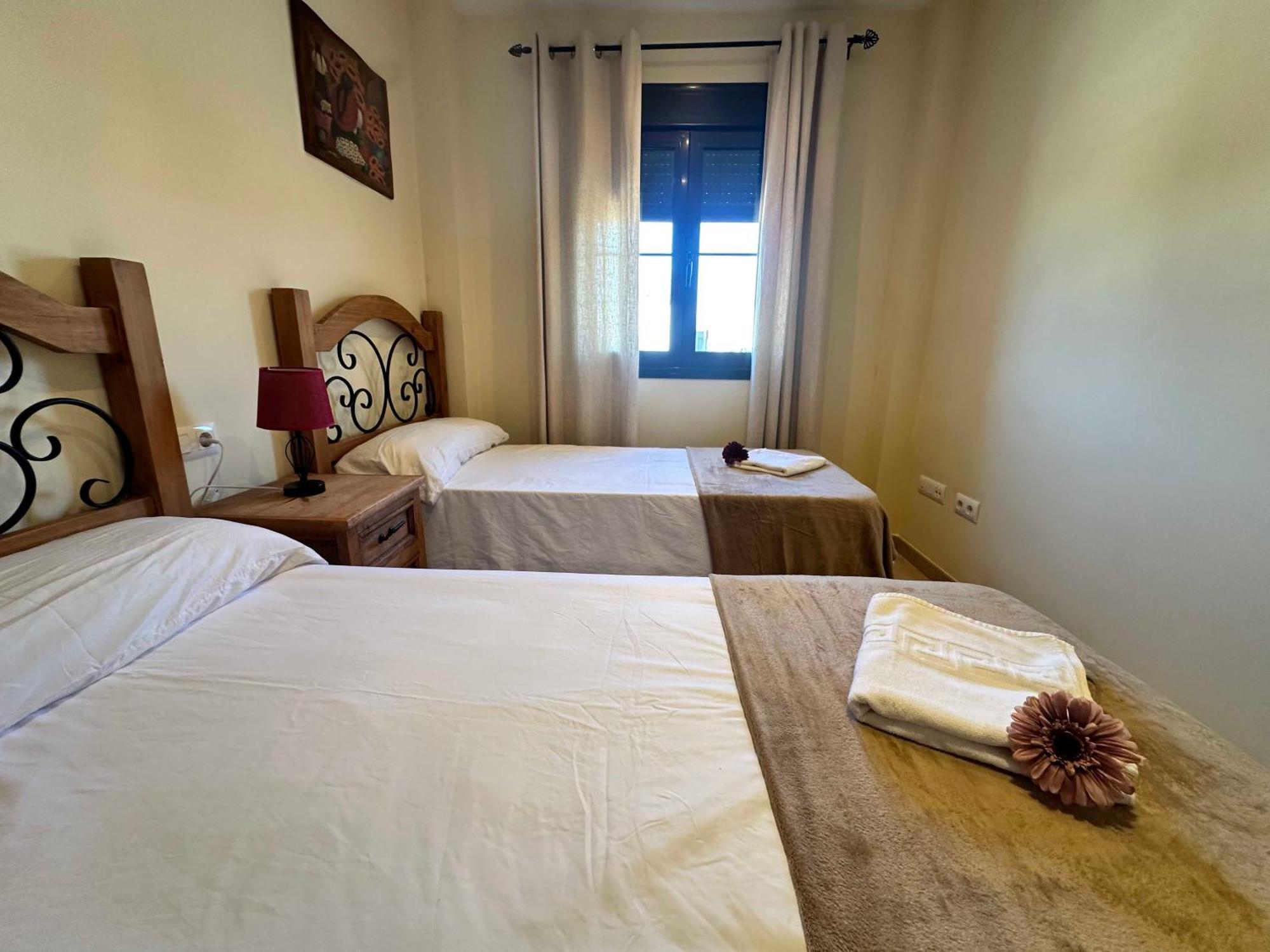 דירות צ'יקלנה דה לה פרונטרה Coto De Sancti Petri מראה חיצוני תמונה